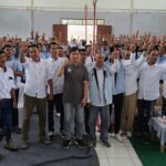 RADIO NEWS 13.000 Anggota Forum Buruh Cikoja Deklarasi Mendukung Andra Soni-Dimyati