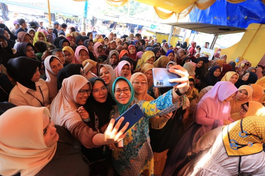 RADIO STATION Airin Kenalkan Kartini Banten, Program untuk Perempuan dan Anak