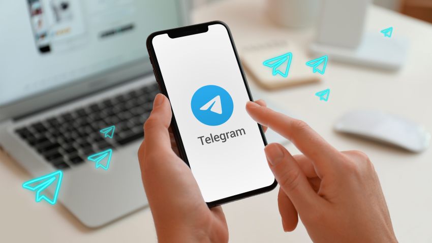 RADIO STATION Bahaya! Chatbot AI Telegram Ditemukan Bisa Membuat Gambar Telanjang