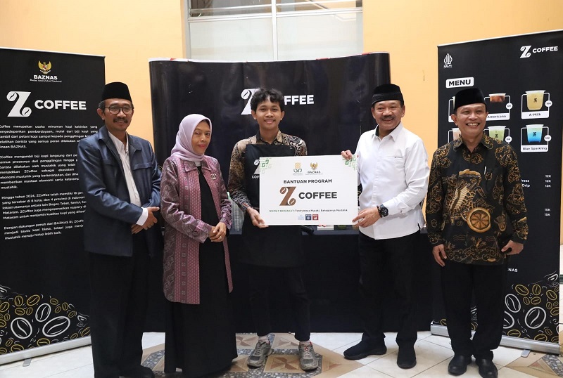 RADIO STATION Berdayakan Mustahik, Baznas RI Resmikan ZCoffee di UIN Sunan Kalijaga