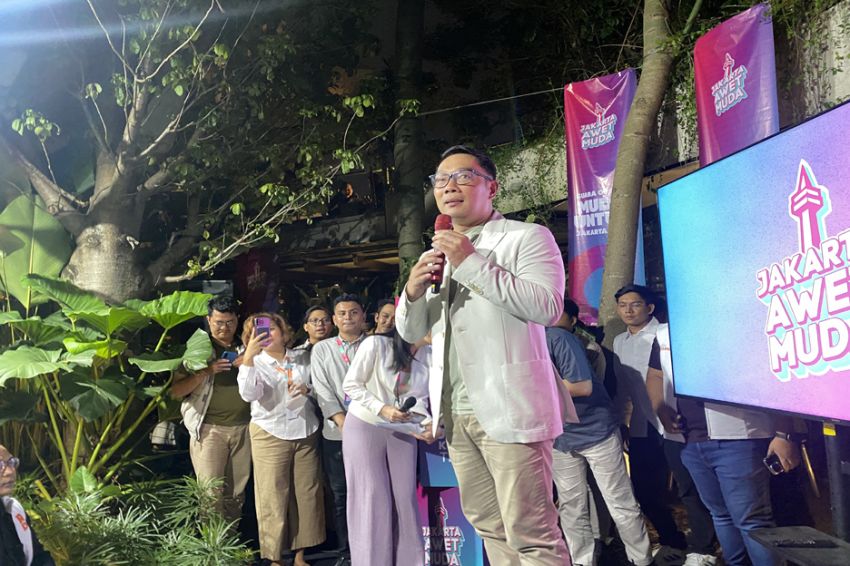 RADIO STATION Bertemu Gen Z dan Milenial di Pasar Minggu, Ridwan Kamil Ungkap 2 Sisi Digital