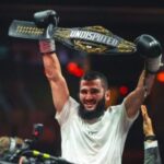 RADIO STATION Dilema Artur Beterbiev Mandatory Michael Eifert Atau Sabuk IBF Dicopot