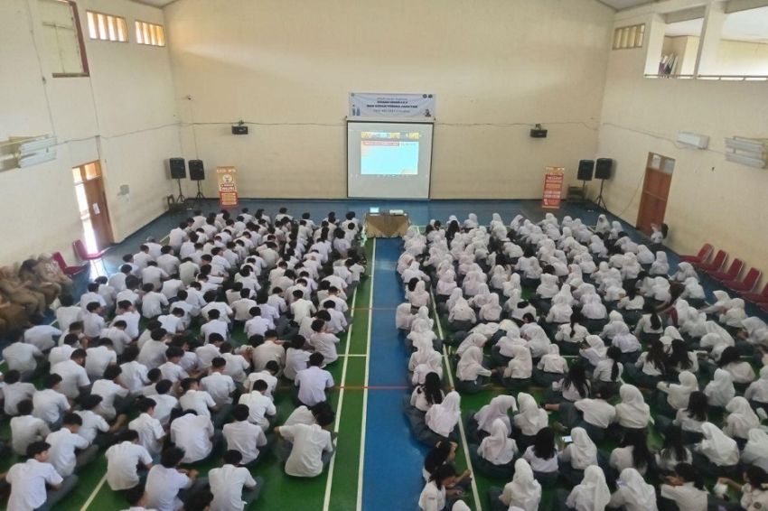 RADIO STATION Dukung Siswa Sukses UTBK-SNBT, Ganesha Operation Gandeng Disdik Jabar Gelar Webinar