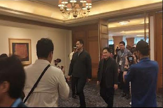 Erick Thohir dan Dito Ariotedjo Hadiri KLB Federasi Futsal Indonesia 2024