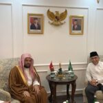 STATION NEWS Imam Masjid Nabawi Kunjungi Kantor PBNU, Disambut Gus Yahya