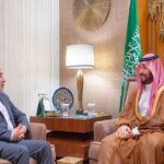 RADIO NEWS Iran Bersiap Hadapi Serangan Israel, Menlu Araghchi Temui Mohammed bin Salman