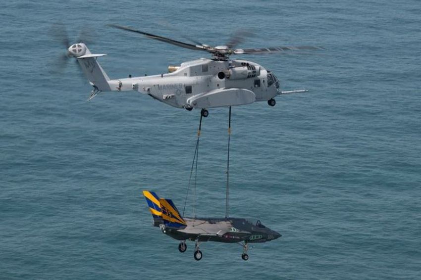 RADIO NEWS Kehebatan CH-53K King Stallion, Helikopter Terbesar Milik Amerika