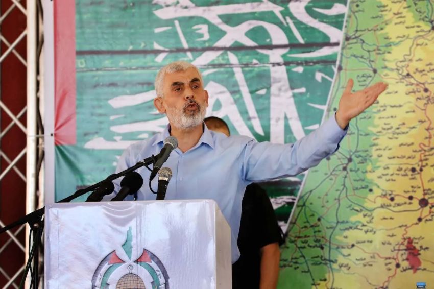 RADIO NEWS Kisah Bos Hamas Yahya Sinwar, Lahir di Kamp Pengungsian dan Dipenjara Israel 23 Tahun