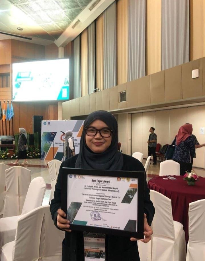 RADIO STATION Kolaborasi Riset Mahasiswa dan Dosen Prodi MIK UPNVJ Jadi Best Paper dalam Open Society Conference 2024