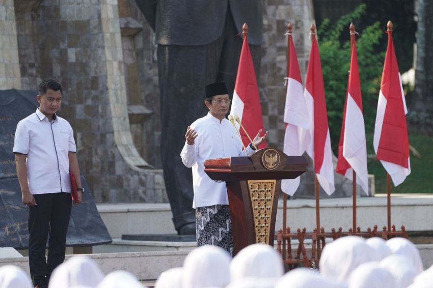 RADIO NEWS Menag Nasaruddin Umar Minta Santri Kuasai Iptek dan Berani Berinovasi