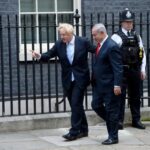 RADIO NEWS Netanyahu Dituding Pasang Alat Penyadap di Toilet Mantan PM Inggris Boris Johnson