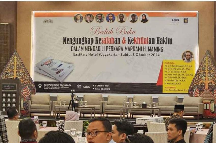 RADIO STATION Pakar Hukum UII Bedah Buku Hasil Eksaminasi Perkara Mardani Maming