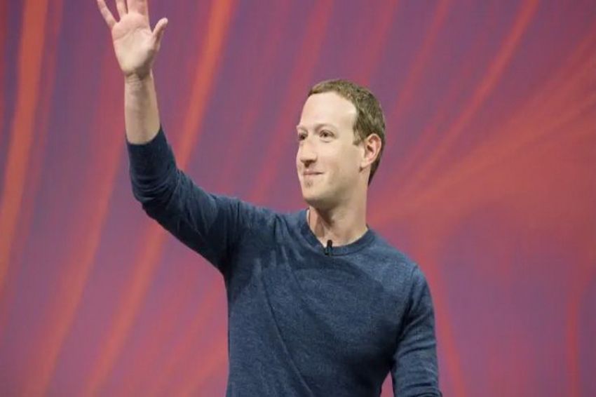 RADIO NEWS Prediksi Mark Zuckerberg: Kacamata Pintar Gantikan Smartphone pada 2030