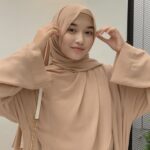 STATION NEWS Profil Kamila Asy Syifa, Influencer Jebolan Pesantren yang Nikah Muda dengan Gus Zizan