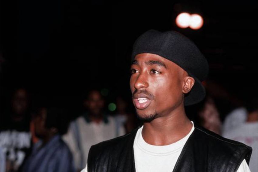 RADIO STATION Profil Tupac Shakur yang Pembunuhannya Disebut Didalangi P Diddy