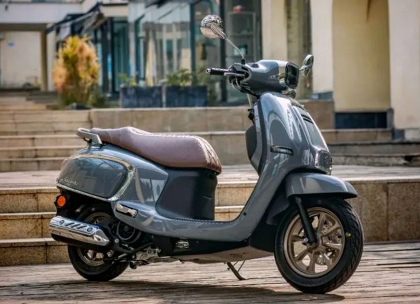 RADIO NEWS Saingan Vespa tapi Murah? Ini Dia Suzuki UT125!