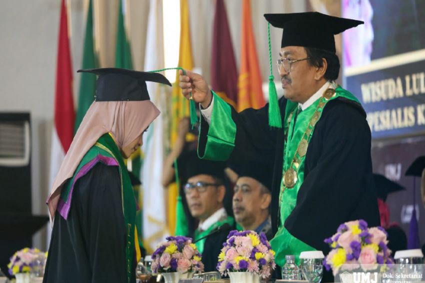 1.572 Mahasiswa UMJ Dinyatakan Lulus, Rektor Beri Pesan Penting