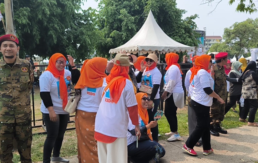 20.000 Warga Padati Kampanye Akbar Ridwan Kamil-Suswono di Cengkareng