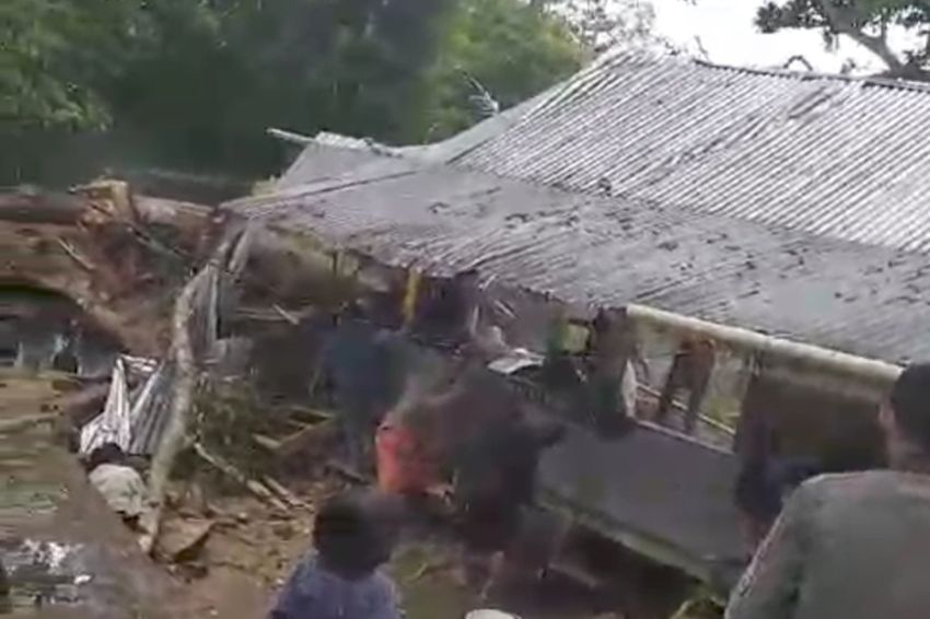 9 Tewas Akibat Tertimpa Pohon Tumbang di Situs Bulu Matanre Soppeng Sulsel