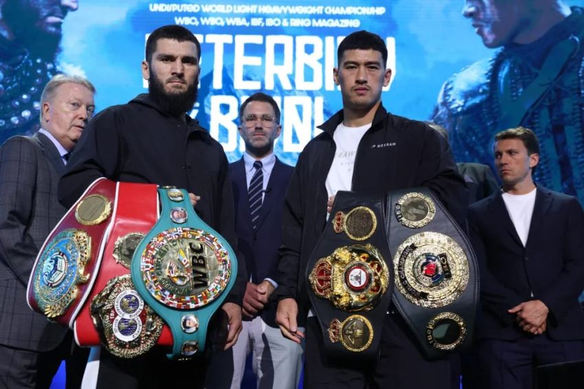 Apakah Ada Klausul Duel Ulang Artur Beterbiev vs Dmitry Bivol?