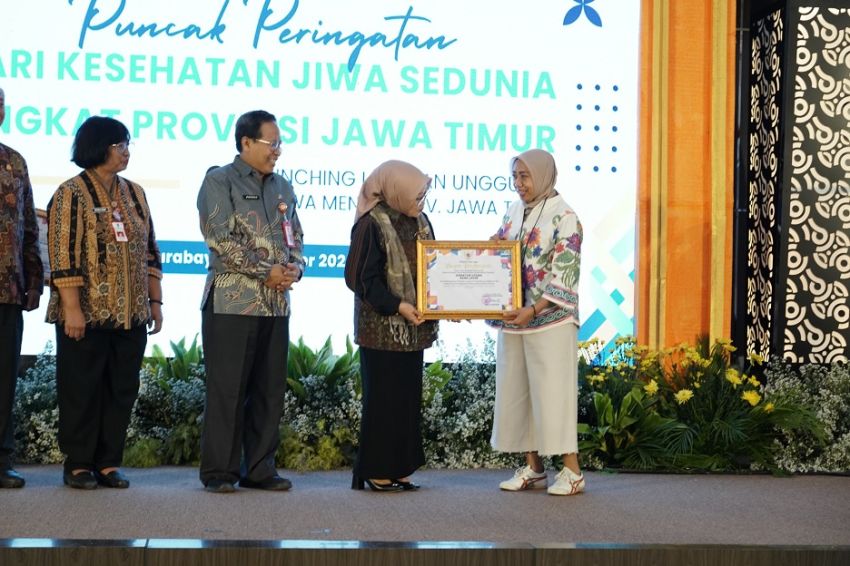 Bank Jatim Raih Penghargaan dalam Puncak Peringatan HKJS 2024