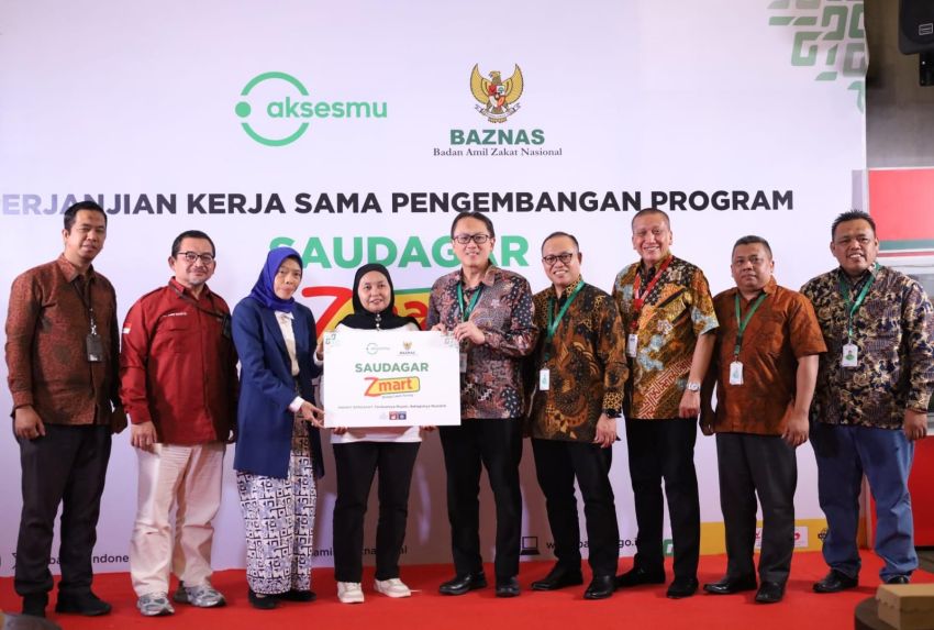 BAZNAS RI Bersama Aksesmu Bantu Pedagang Warung Mustahik Lewat Program ZMart