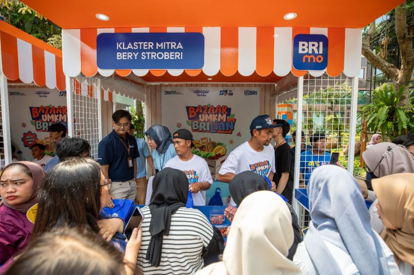 Berdayakan UMKM, BRI Hadirkan Bisnis Stroberi di Bazaar UMKM BRILiaN