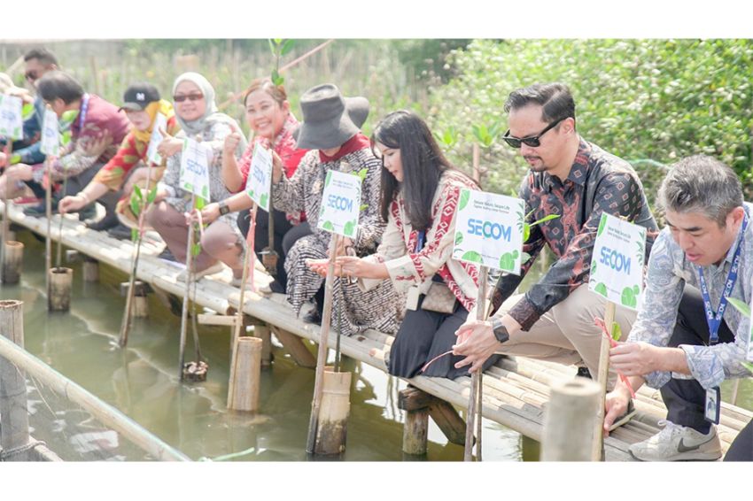 Berkomitmen Dukung Keberlanjutan, SECOM Lakukan Tanam Mangrove di Kawasan Hutan Lindung Angke Kapuk