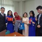 Dosen UNJ Gelar Pelatihan Website Weebly untuk Tingkatkan ICT Literacy Mahasiswa Vietnam