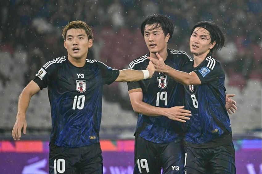 Hasil China vs Jepang: Samurai Biru Unggul 2-0 di Babak Pertama