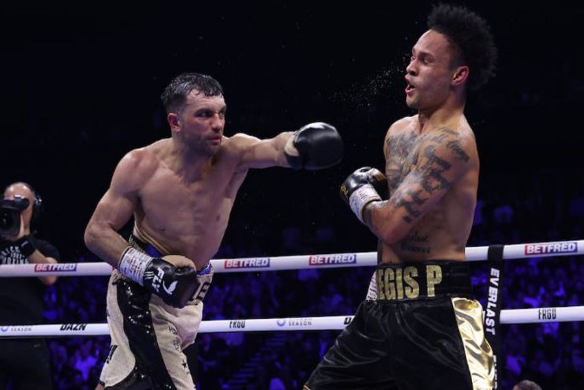 Hasil Tinju Dunia: Jack Catterall Rusak Mimpi Juara Regis Prograis