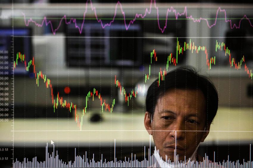 IHSG Hari Ini Ditutup Jatuh ke 7.634, Terseret Pelemahan 365 Saham