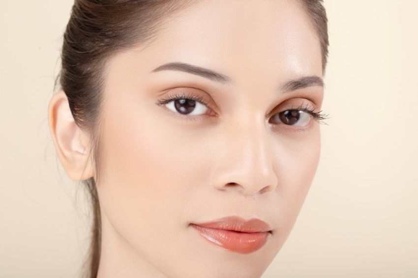 Ingin Tampilan Flawless? Berikut 3 Tips CC Cream untuk Kamu