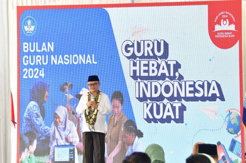 Ini 3 Kebijakan Mendikdasmen agar Guru Sejahtera dan Profesional