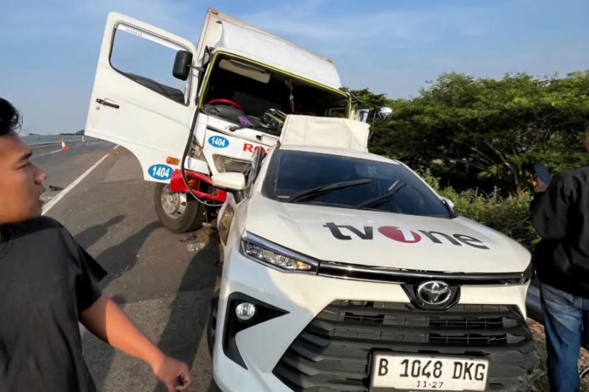 Kronologi Kecelakaan Maut Mobil TvOne Ditabrak Truk di Tol Pemalang, 3 Tewas