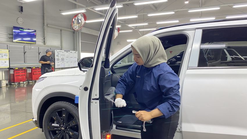 Lebih Sabar dan Teliti, Alasan Hyundai Percayakan Pekerja Wanita Lakukan Pengecekan Akhir di Pabrik