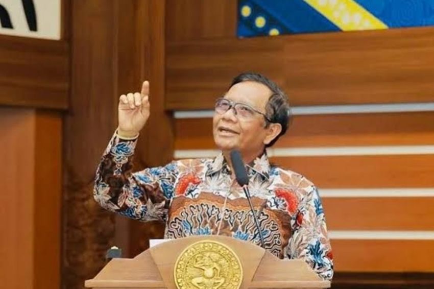 Mahfud MD Dorong Gerindra Pelopori Revisi Aturan Kunker ke Luar Negeri