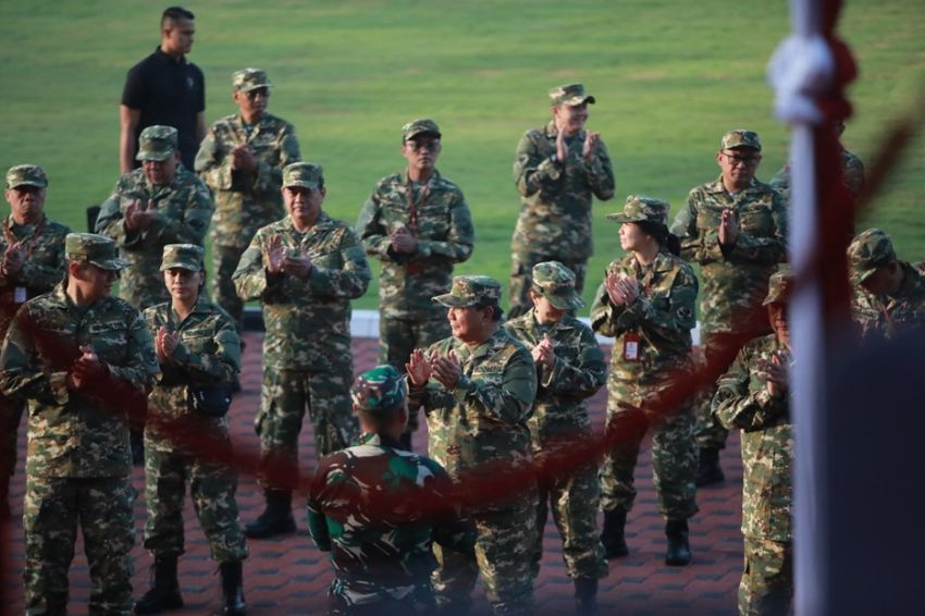 Menteri Prabowo Ramai-ramai Tepis Penggemblengan di Akmil Berbau Militeristik