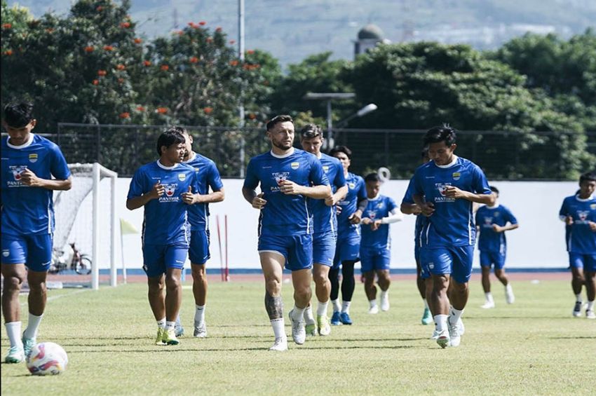 Merajut Asa Menuju Puncak Klasemen! Persib Bandung vs Lion City Sailors