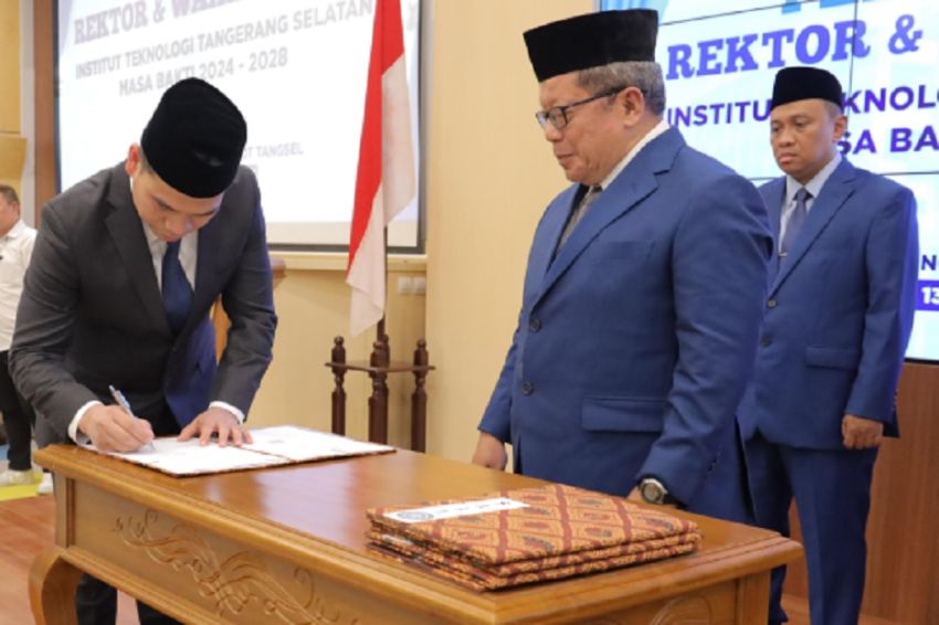 Onno W Purbo Dilantik Jadi Rektor Institut Teknologi Tangerang Selatan