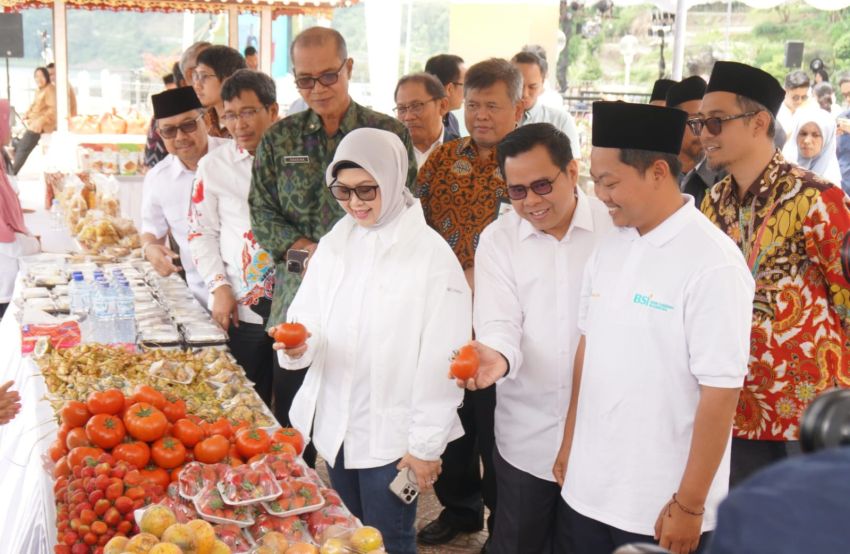 Perkuat Kemandirian Ekonomi Masyarakat Bali, BSI Resmikan Sentra UMKM Bedugul