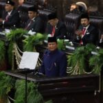 Presiden Prabowo Ucap Pepatah saat Pidato Perdana: Ikan Busuk dari Kepala