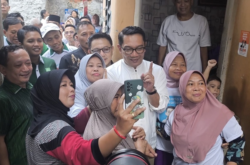 Ridwan Kamil Blusukan ke Pulo Gadung, Warga Curhat soal Penggusuran