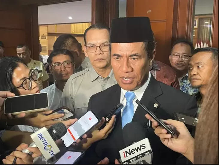 Riwayat Pendidikan Mentan Amran Sulaiman Pencetus Program Petani Milenial 2024