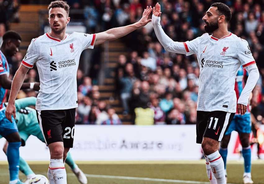 Tampil di Laga ke-100, Gol Diogo Jota Amankan Liverpool di Puncak Klasemen