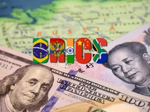 Tantang King Dolar, BRICS Pilih Timbun Emas Jadi Sistem Pembayaran Baru