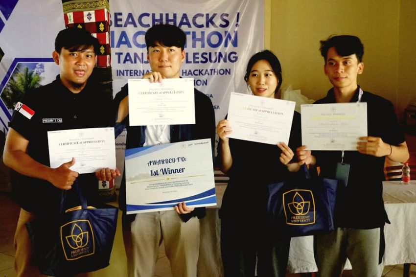 Top, Mahasiswa President University Juarai Kompetisi Dunia BeachHack Tanjung Lesung 2024