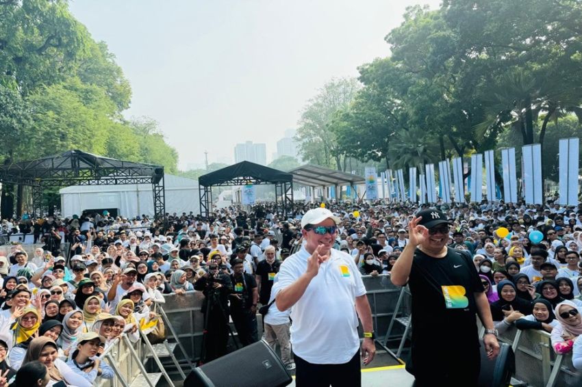 7.000 Orang Ikut Fun Walk BYOND Day di CFD Jakarta