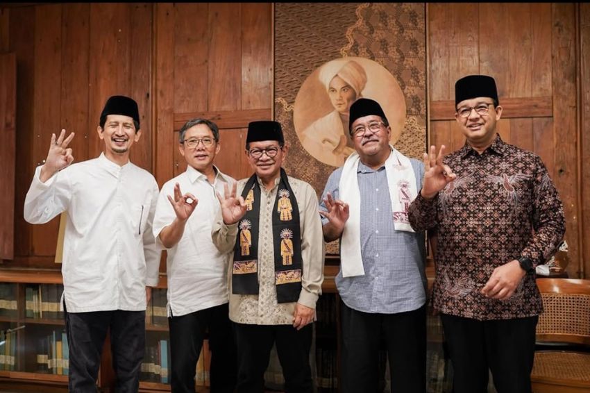 Anies Pamer Salam Tiga Jari Bareng Pramono-Rano