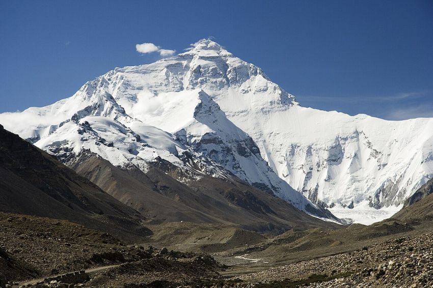 Apakah Gunung Bisa Bergerak? Ternyata Pernah Disebutkan dalam Al-Qur’an